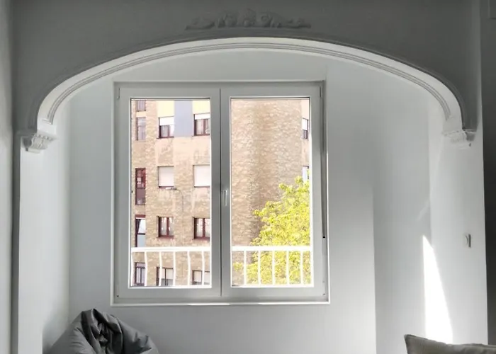 Moderno Junto Al Musac * León