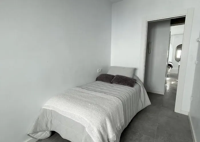 Moderno Junto Al Musac